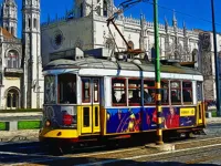 https://game.moais10.com/game/tram-jigsaw