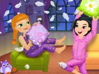 https://game.moais10.com/game/crazy-pillow-fight-party