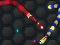 https://game.moais10.com/game/wormo-io